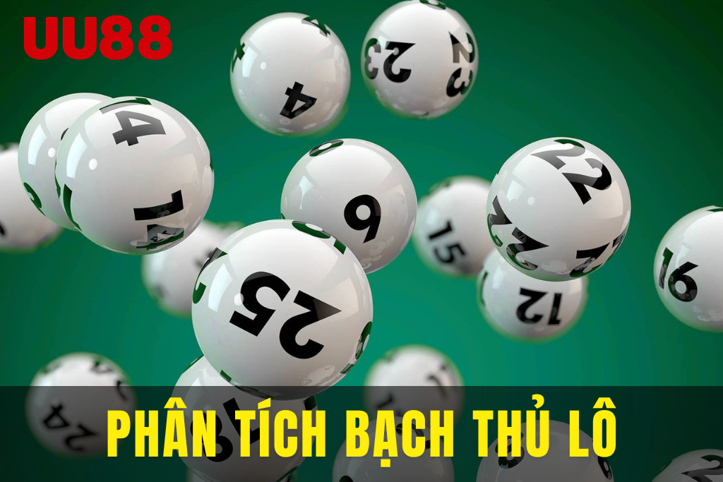 Người chơi phân tích lịch sử kết quả Bạch Thủ Lô trên màn hình trước khi lựa chọn cặp số